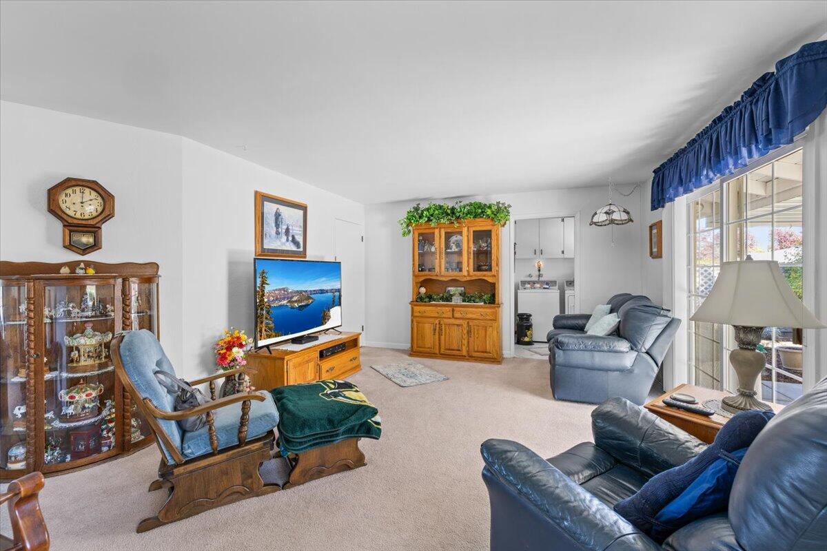 Blossom Hill Terrace Unit No 1 - Residential