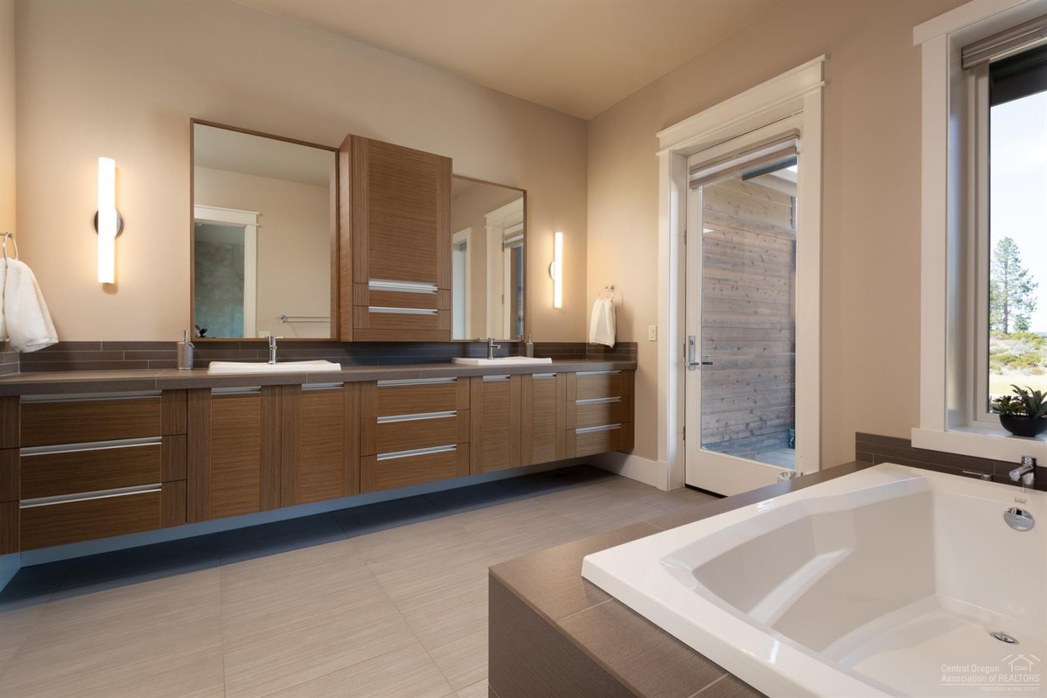 Tetherow - Residential