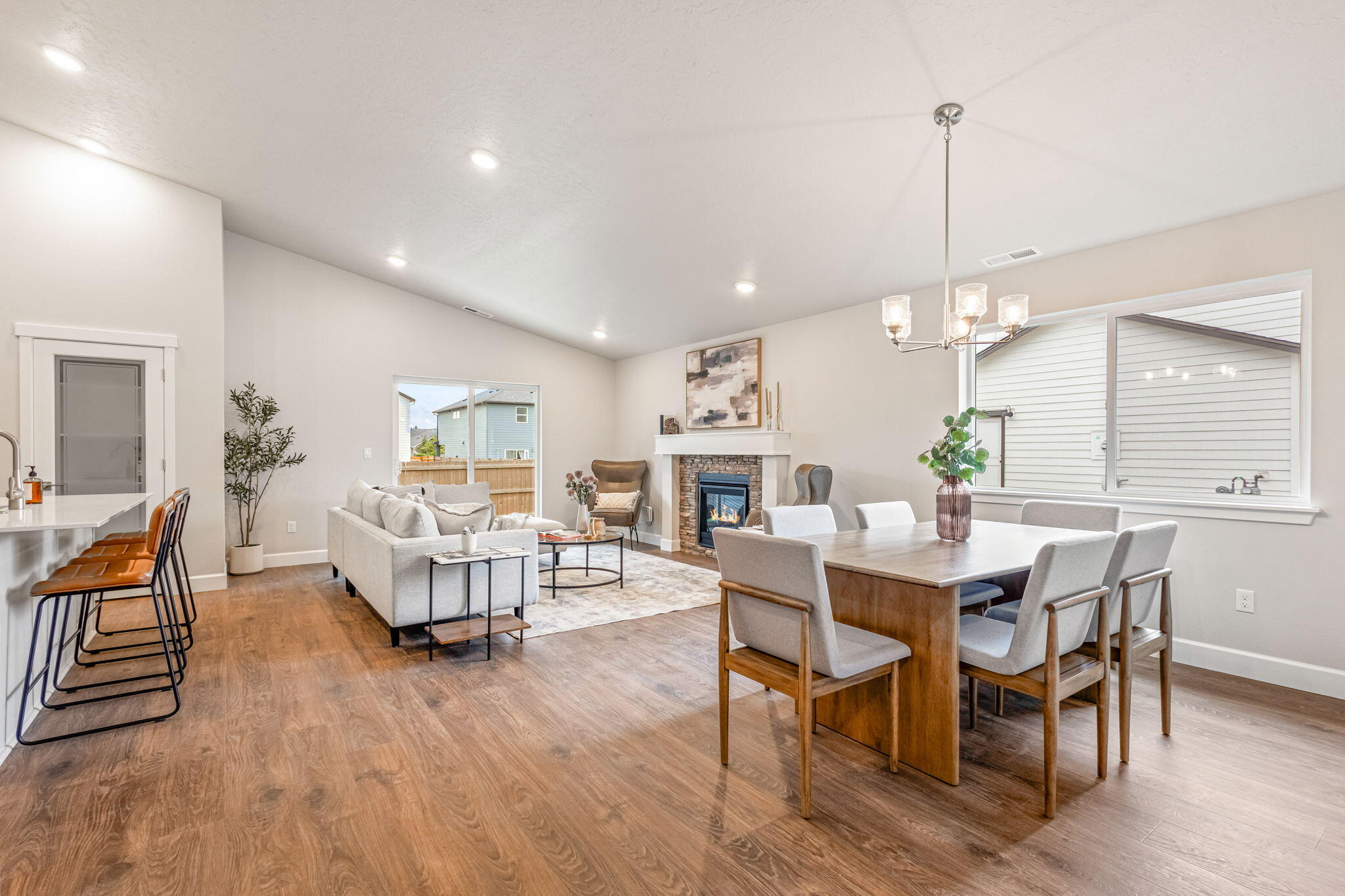 1190 NW Varnish Lane 35