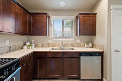 Tiny photo for 21301 Oconnor Way, Bend, OR 97701 (MLS # 220223220)