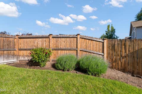 Tiny photo for 21301 Oconnor Way, Bend, OR 97701 (MLS # 220223220)