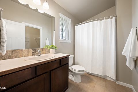 Tiny photo for 21301 Oconnor Way, Bend, OR 97701 (MLS # 220223220)