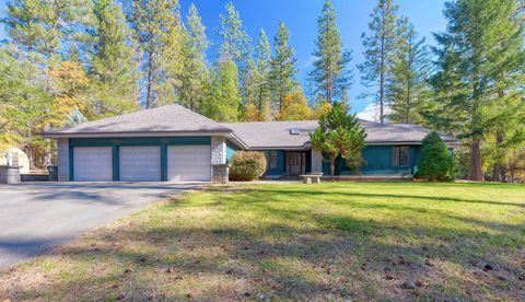 Tiny photo for 7118 Redthorne Road, Rogue River, OR 97537 (MLS # 220211543)