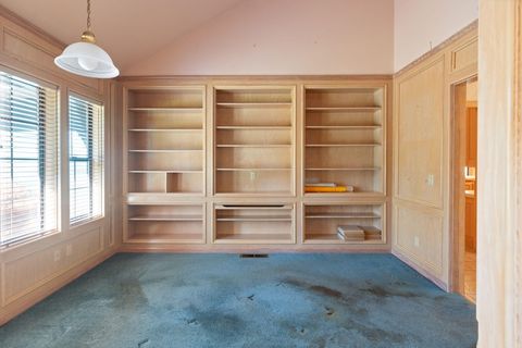 Tiny photo for 7118 Redthorne Road, Rogue River, OR 97537 (MLS # 220211543)