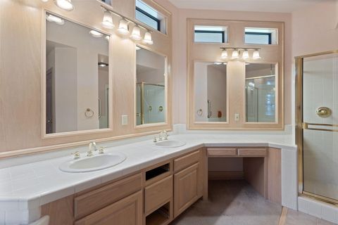 Tiny photo for 7118 Redthorne Road, Rogue River, OR 97537 (MLS # 220211543)