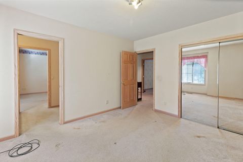 Tiny photo for 7118 Redthorne Road, Rogue River, OR 97537 (MLS # 220211543)