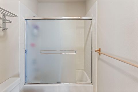 Tiny photo for 7118 Redthorne Road, Rogue River, OR 97537 (MLS # 220211543)