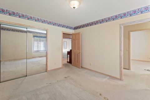 Tiny photo for 7118 Redthorne Road, Rogue River, OR 97537 (MLS # 220211543)