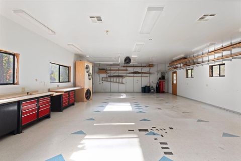 Tiny photo for 7118 Redthorne Road, Rogue River, OR 97537 (MLS # 220211543)