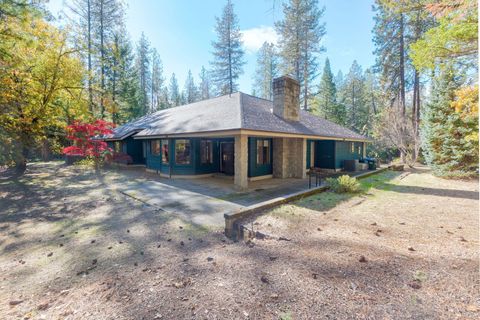 Tiny photo for 7118 Redthorne Road, Rogue River, OR 97537 (MLS # 220211543)