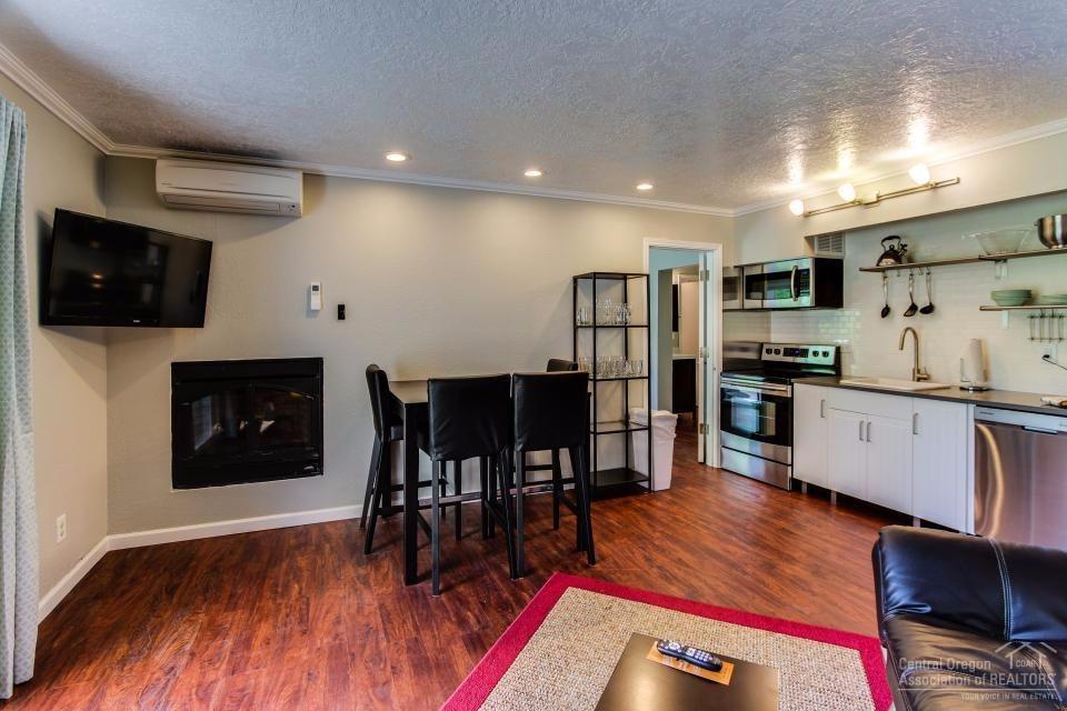 Bend Riverside - Residential