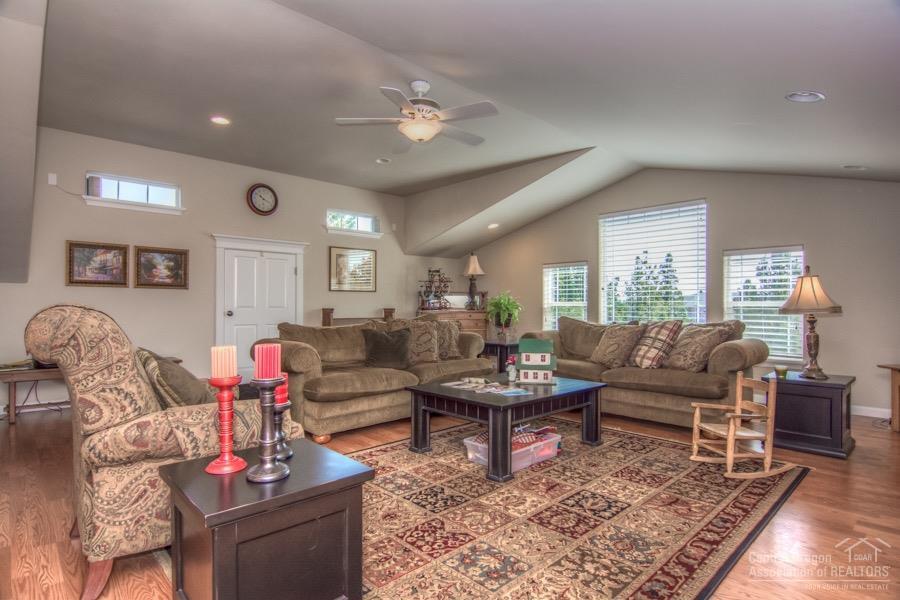 Royal Oak Estates - Residential