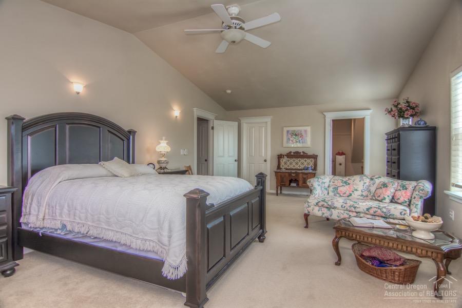 Royal Oak Estates - Residential