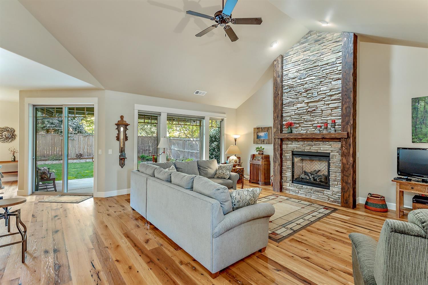 Vineyard View - Residential