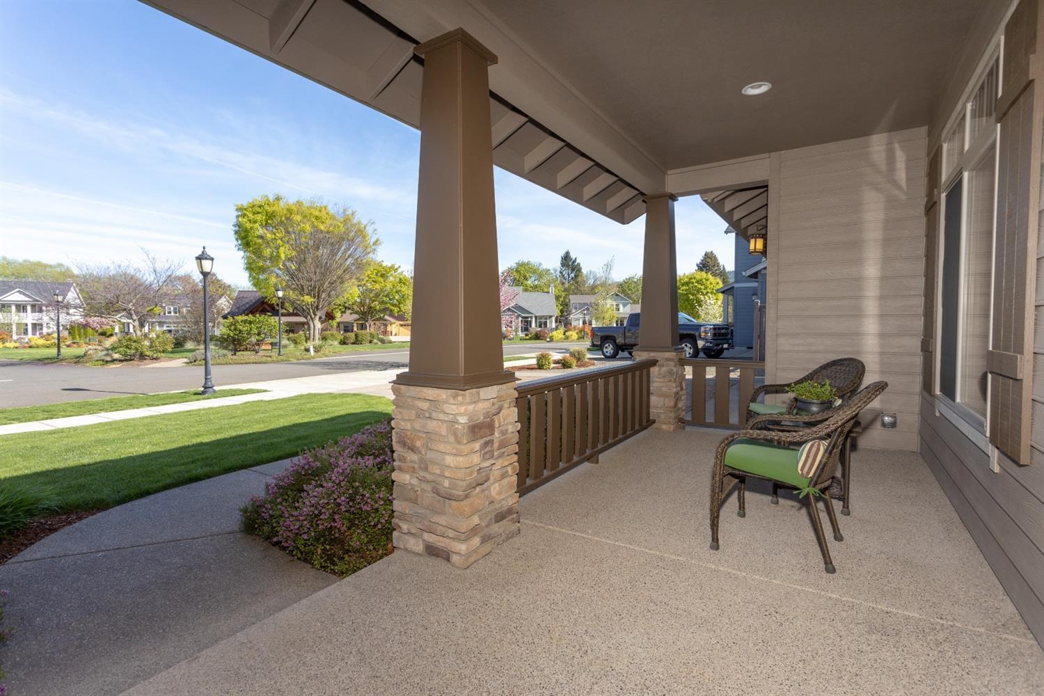 Vineyard View - Residential