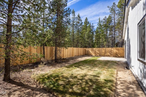 Tiny photo for 16639 Neil Lane #Lot 14, La Pine, OR 97739 (MLS # 220229945)