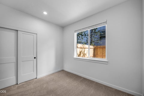 Tiny photo for 16639 Neil Lane #Lot 14, La Pine, OR 97739 (MLS # 220229945)