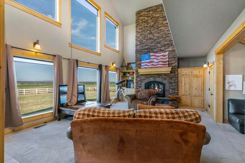 Tiny photo for 11705 SW Shumway Road, Powell Butte, OR 97753 (MLS # 220208676)