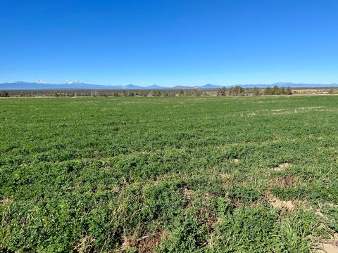 Tiny photo for 11705 SW Shumway Road, Powell Butte, OR 97753 (MLS # 220208676)