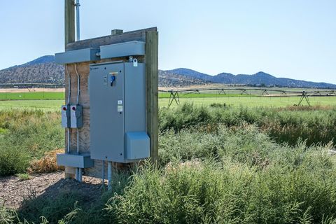 Tiny photo for 11705 SW Shumway Road, Powell Butte, OR 97753 (MLS # 220208676)