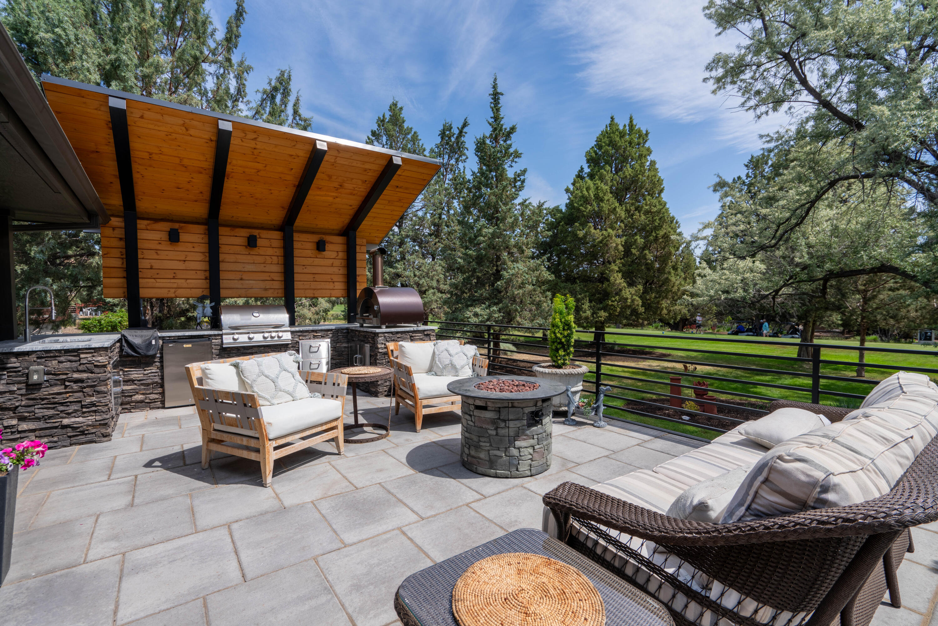 Eagle Crest - Residential