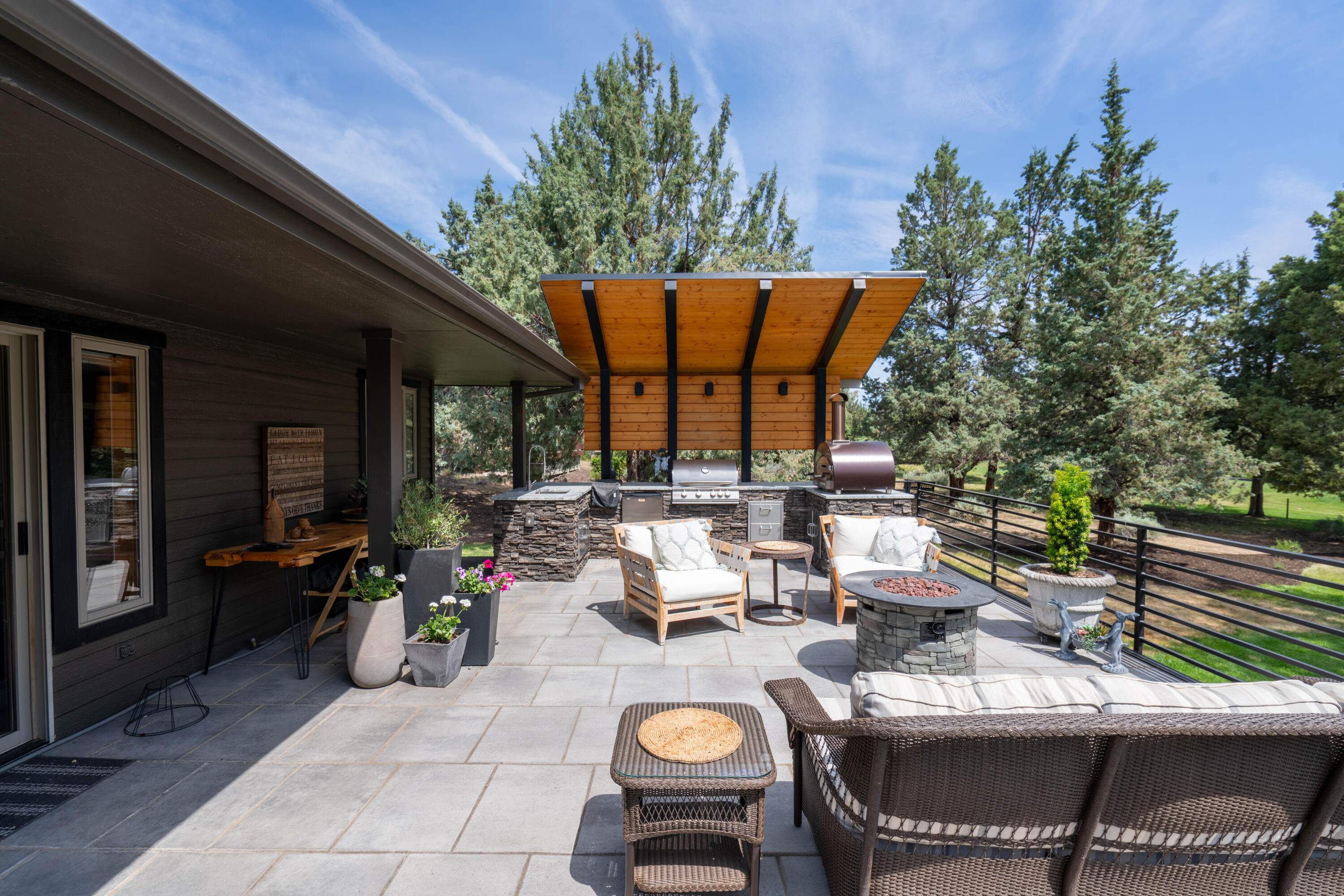 Eagle Crest - Residential