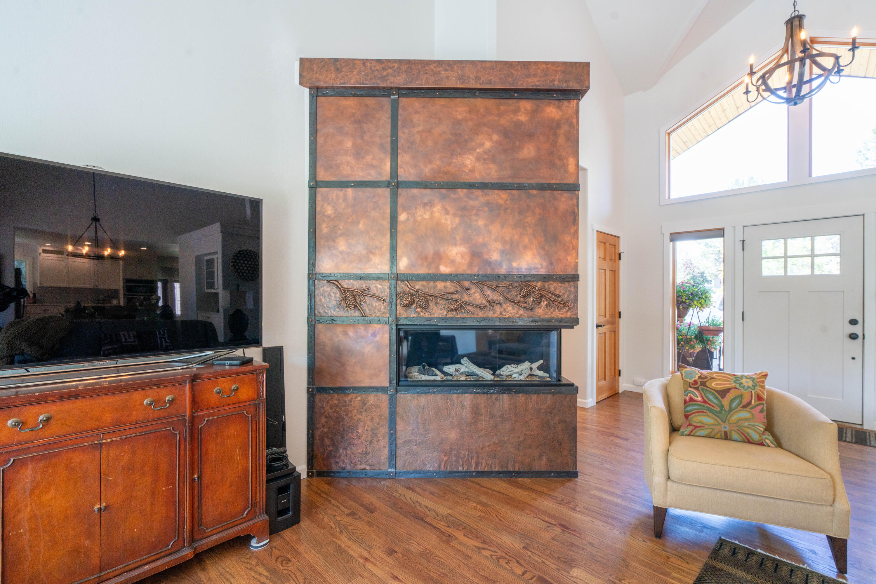 2296 Condor Drive