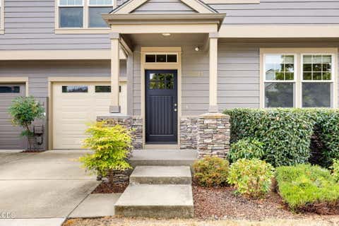 Tiny photo for 2234 Dollarhide Way, Ashland, OR 97520 (MLS # 220227296)