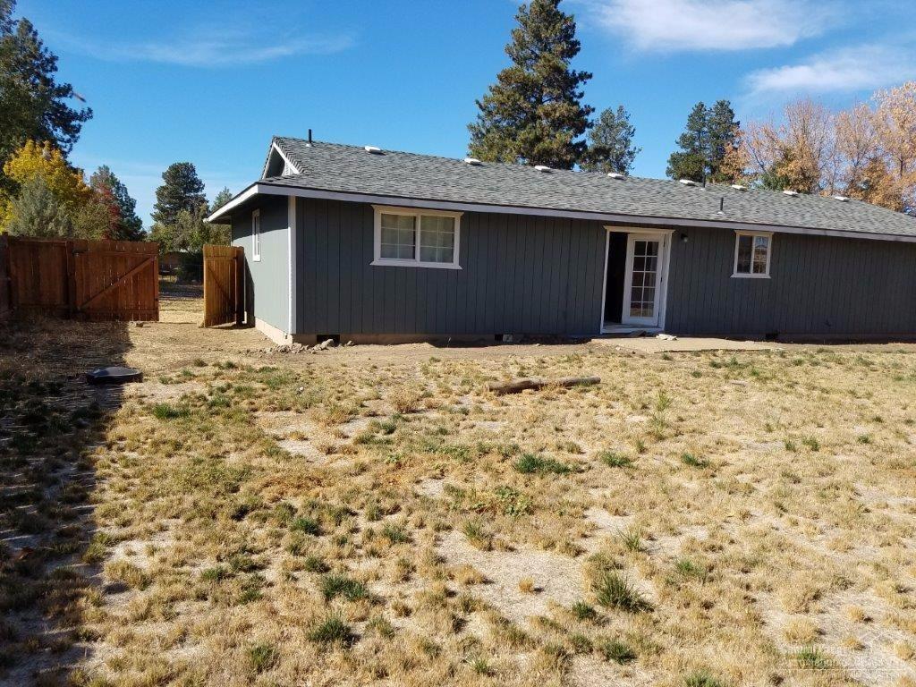 Janela Court - Residential