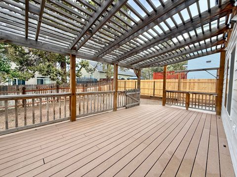 Tiny photo for 5135 Hickory Lane, Klamath Falls, OR 97601 (MLS # 220211202)