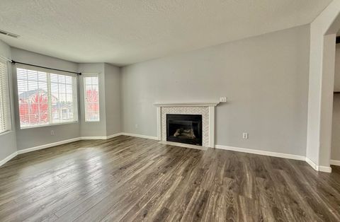 Tiny photo for 5135 Hickory Lane, Klamath Falls, OR 97601 (MLS # 220211202)