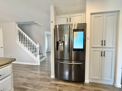 Tiny photo for 5135 Hickory Lane, Klamath Falls, OR 97601 (MLS # 220211202)