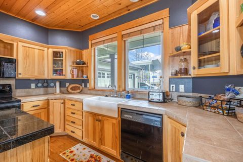 Tiny photo for 51439 Morson Street, La Pine, OR 97739 (MLS # 220218917)