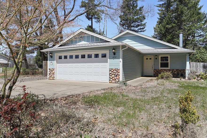 Nice Pacific Northwest Style home at the end of a Quiet Cul-de-sac. This 1224 Sq Ft home on .16 ac was built in 2008 and features 2 Large Bedrooms & 2 Baths. Spacious Great Room with Vaulted Ceilings and River Rock Fireplace. Nicely Updated kitchen with Lots of Cabinets, Stainless Appliances, Granite Counter Tops and French Doors to the Patio & Backyard. Large Primary Suite includes Walk-in Closet, on-suite bath & French Doors to the Patio. Good size 2nd Bath with Jacuzzi Tub. The Covered Patio in the backyard has space for friends & Family, as well as a Storage Shed close by. Out Front you'll find a Covered Front Porch and a 2 Car Attached Garage.
