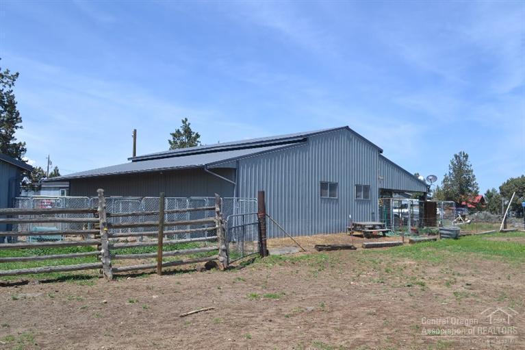 Twin Lakes Ranch - Residential