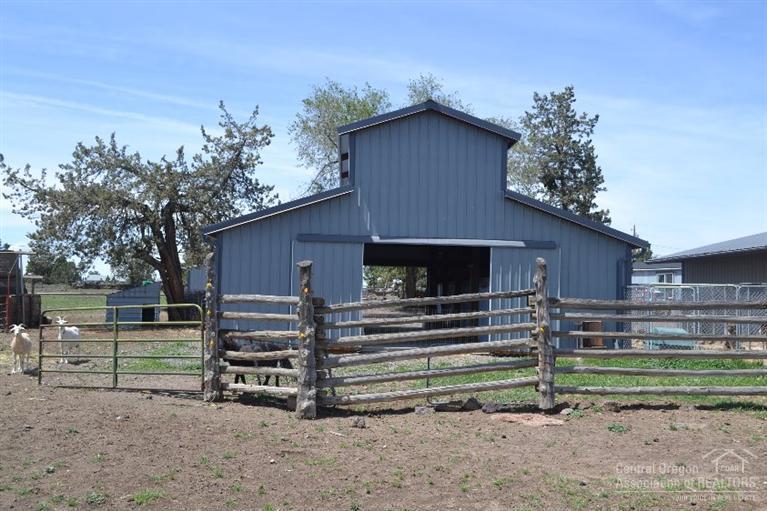 Twin Lakes Ranch - Residential