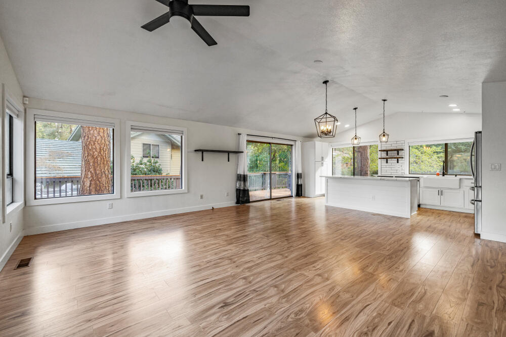 Lynnewood - Residential