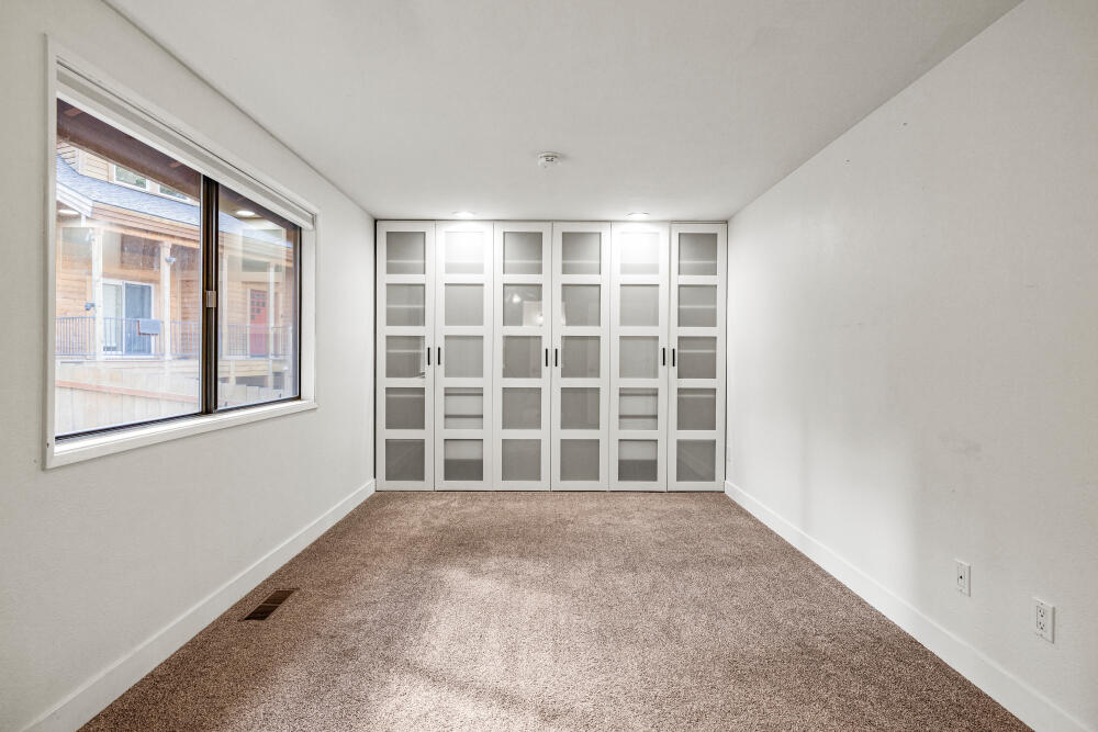 Lynnewood - Residential