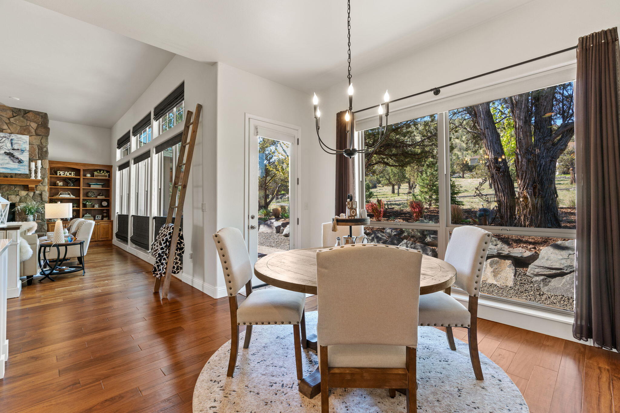 Eagle Crest - Residential