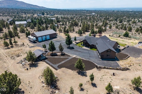 Tiny photo for 13601 SW Harrison Way, Powell Butte, OR 97753 (MLS # 220225523)