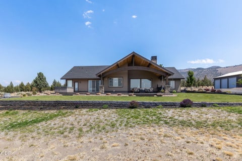 Tiny photo for 13601 SW Harrison Way, Powell Butte, OR 97753 (MLS # 220225523)