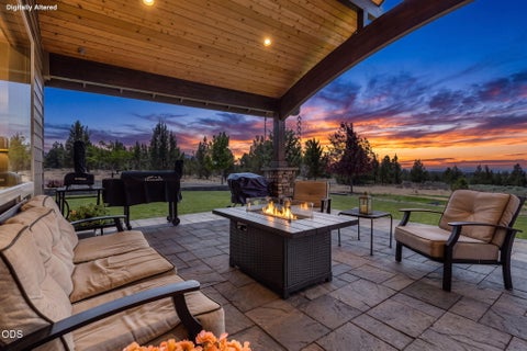Tiny photo for 13601 SW Harrison Way, Powell Butte, OR 97753 (MLS # 220225523)
