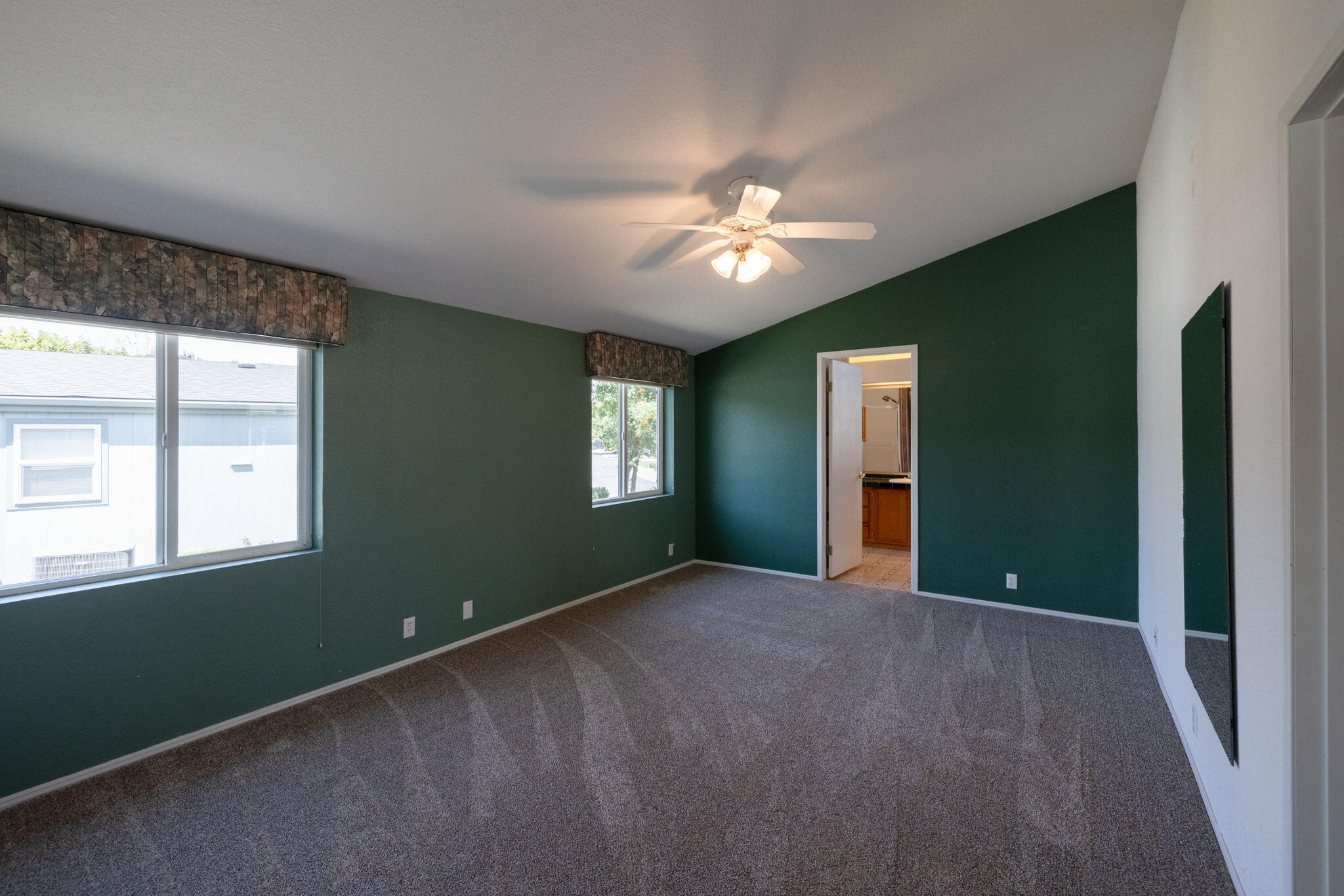 Aspen Creek Mob Pk - Residential