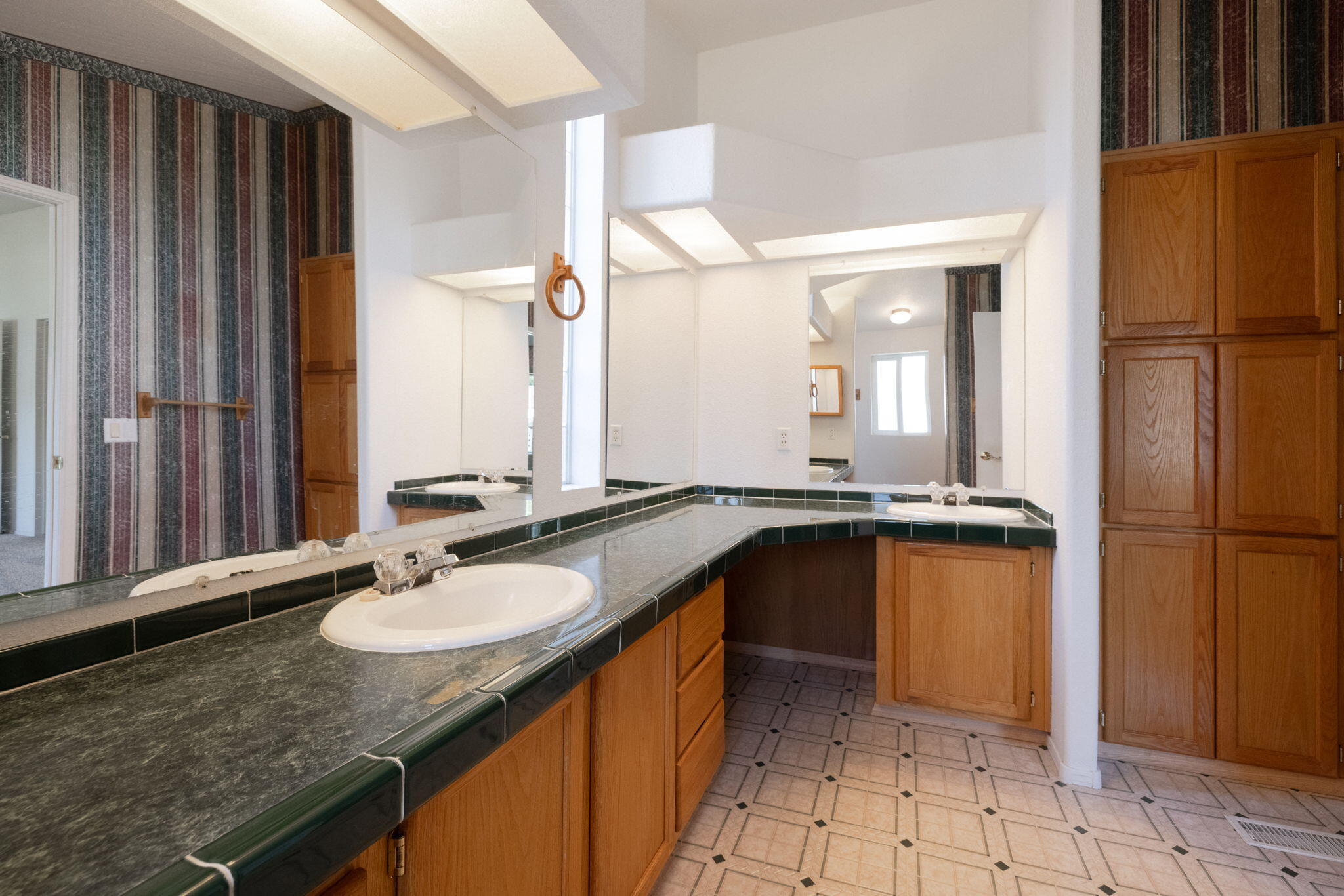 Aspen Creek Mob Pk - Residential