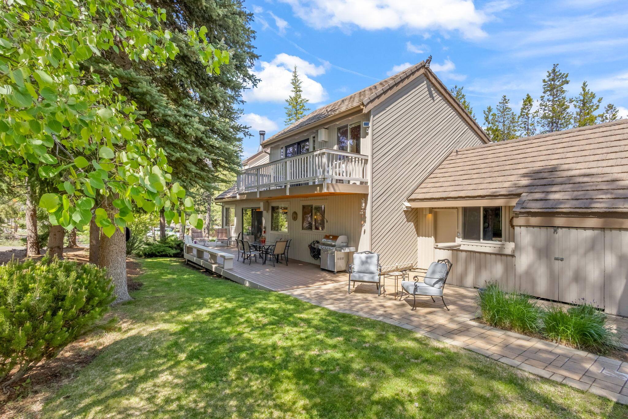 Fairway Crest Village - Residential