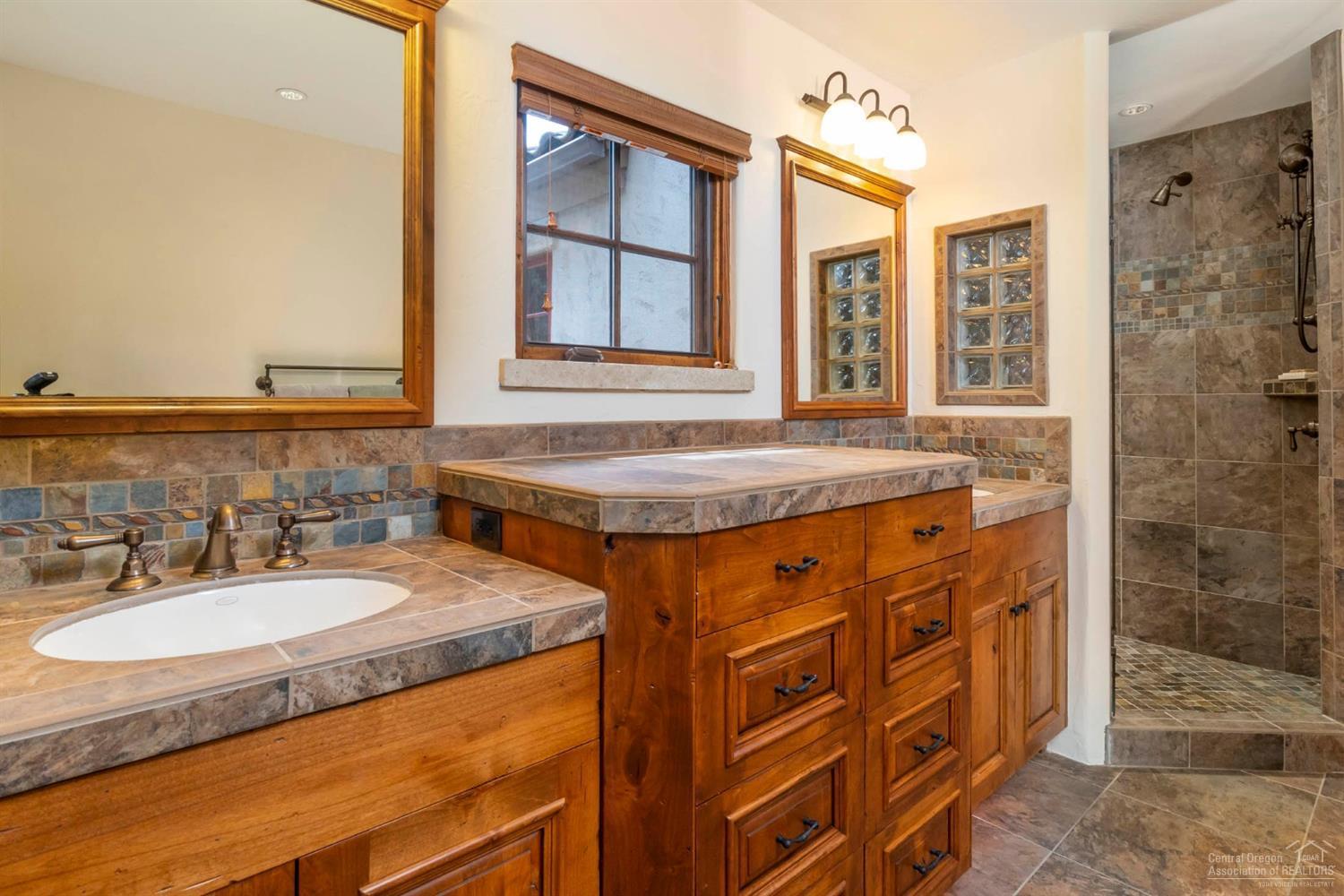 NorthAB - Residential