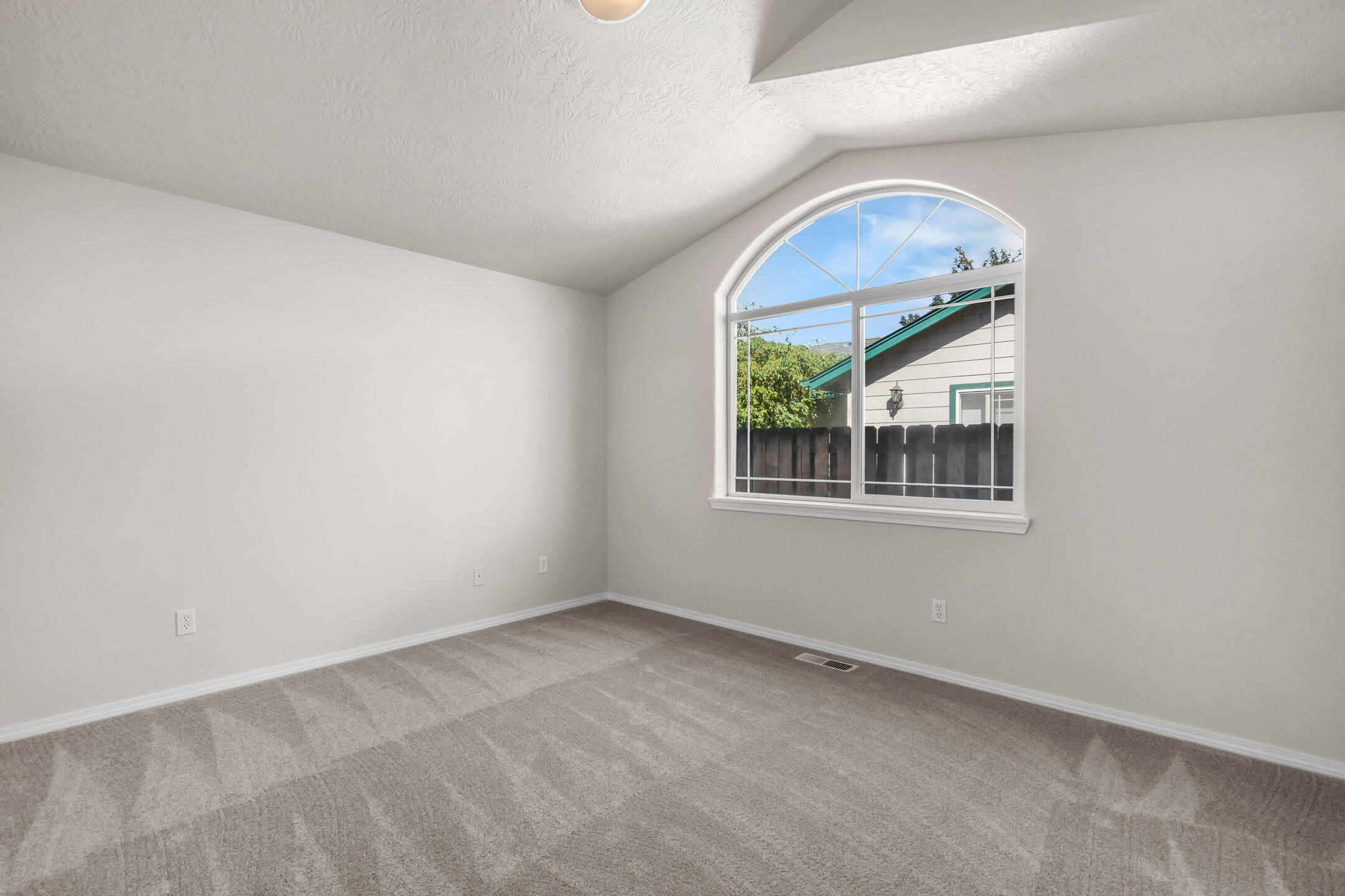 Greens At Redmond - Residential