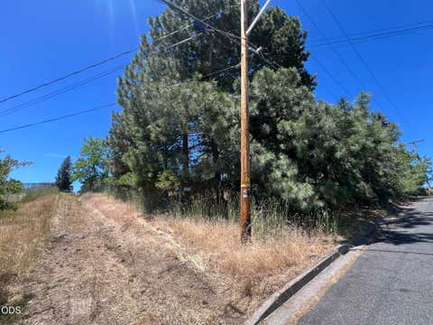 Photo of 0 Angle Street #13, Klamath Falls, OR 97601 (MLS # 220222976)