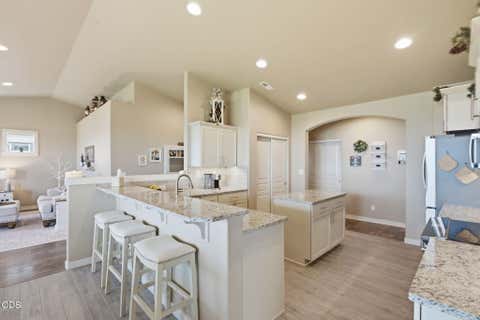 Tiny photo for 4471 SW Majestic Avenue, Redmond, OR 97756 (MLS # 220225837)