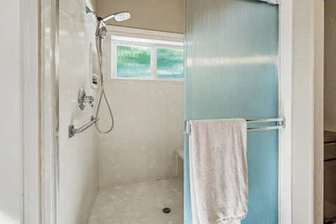 Tiny photo for 1043 Sandoz Street, Central Point, OR 97502 (MLS # 220221171)